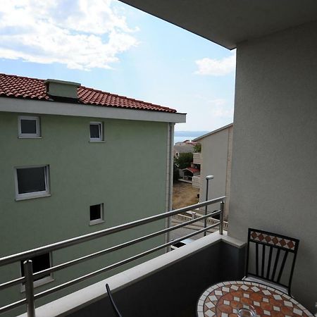 Apartments Knezevic Makarska Esterno foto