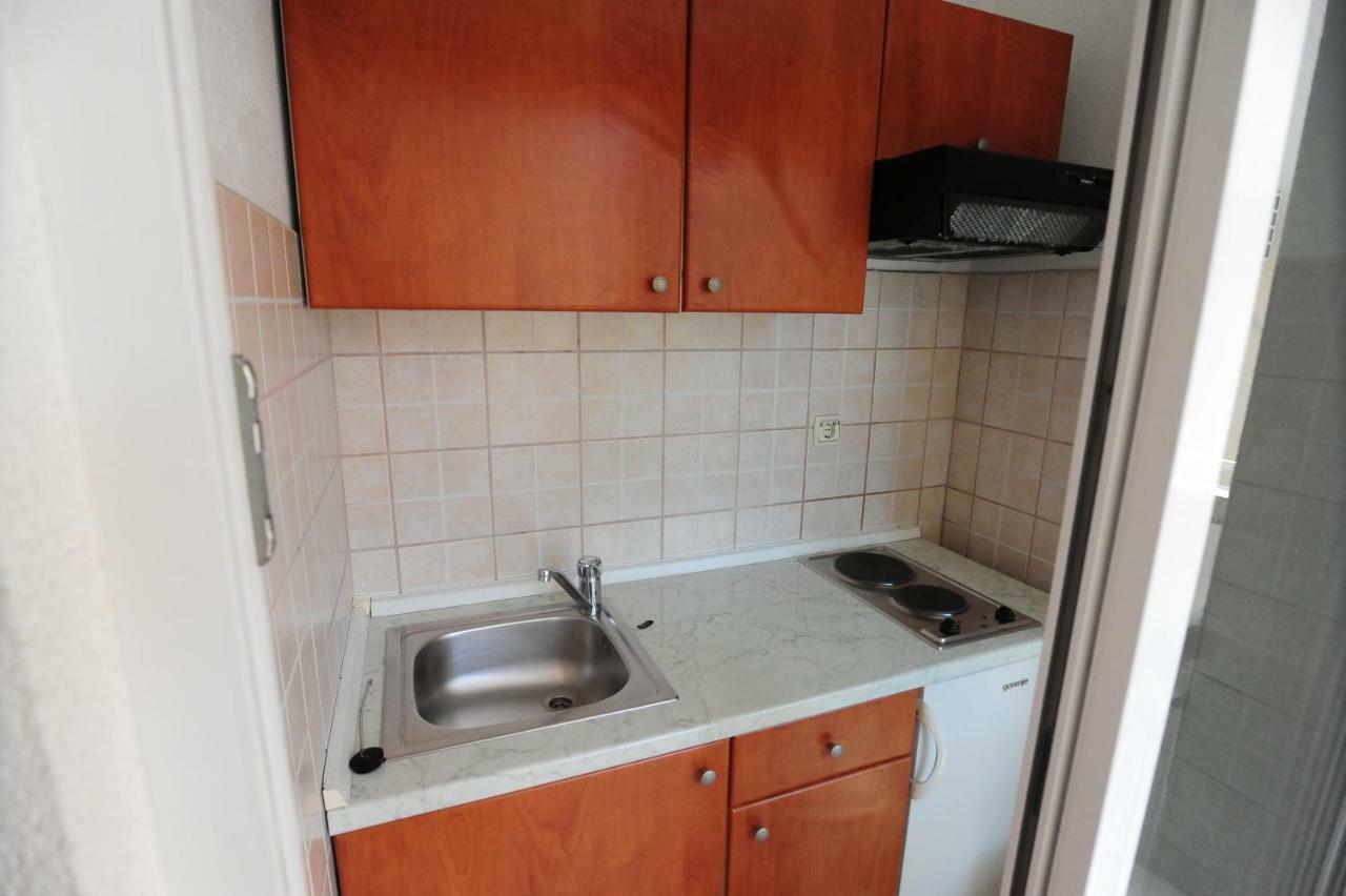 Apartments Knezevic Makarska Esterno foto